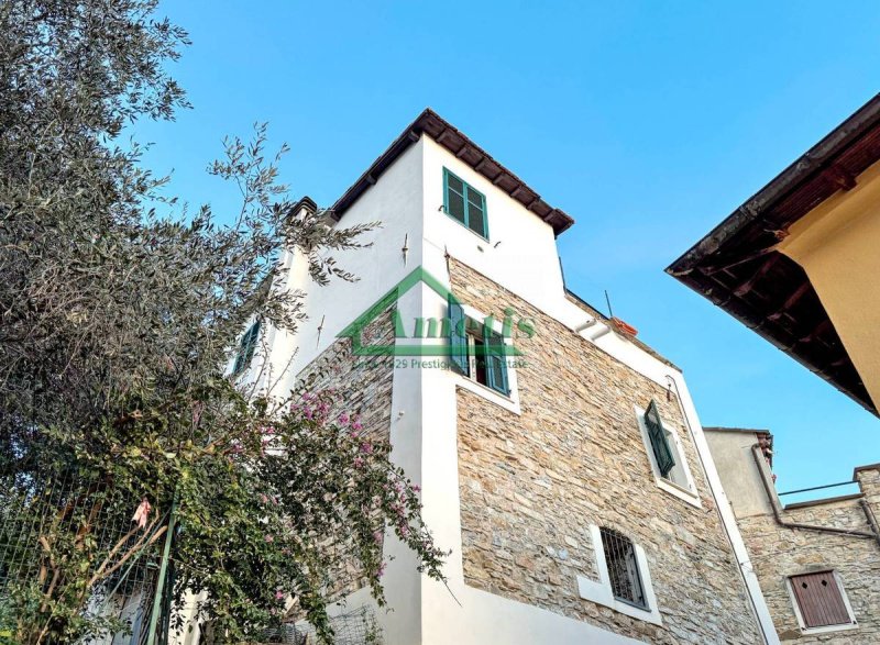 Квартира в Помпеяна