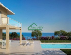 Moradia em Santo Stefano al Mare