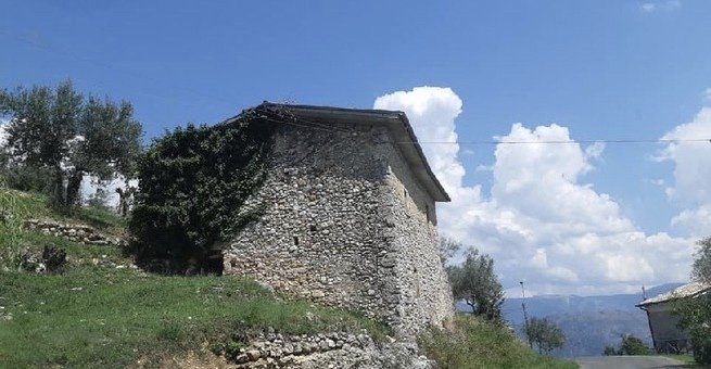 Country house in Arpino