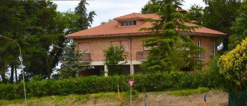 Maison à Belvedere Ostrense
