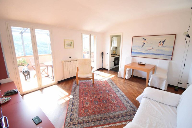 Apartment in Diano Castello