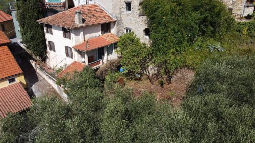 Casa indipendente a Diano San Pietro