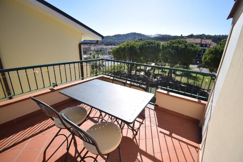 Apartamento em Diano Marina