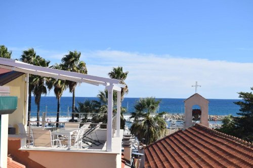 Apartamento em Diano Marina