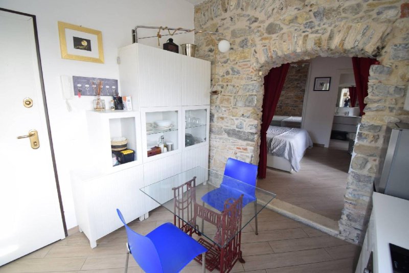 Apartment in Diano San Pietro