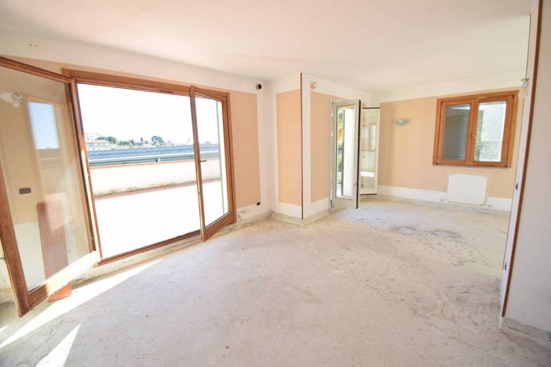 Особняк в Диано-Марина