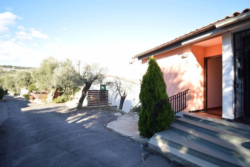 Квартира в Диано-Марина