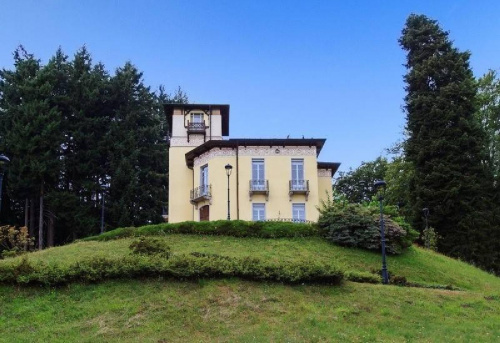 Villa i Verbania