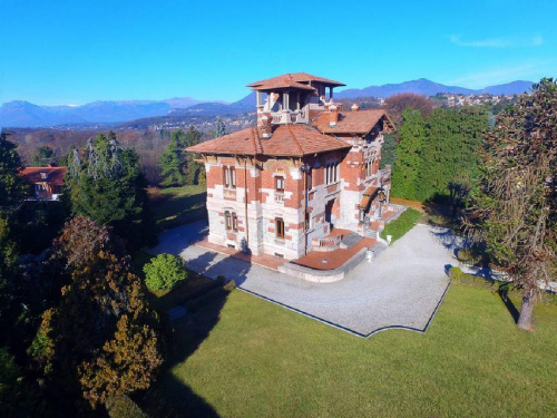 Moradia em Varese