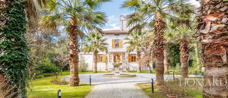 Villa in Forte dei Marmi