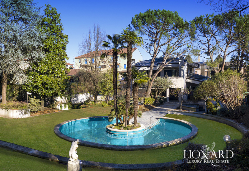 Villa in Paderno Dugnano