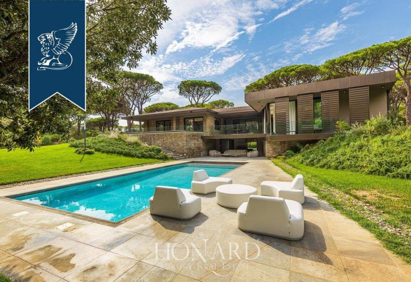 Вилла в Кастильоне-делла-Пеская