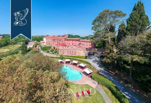 Slott i Casciana Terme Lari