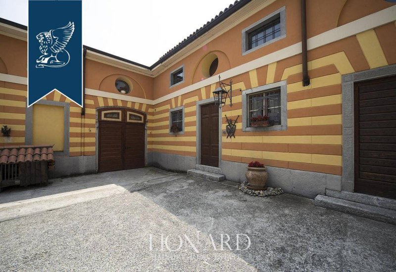 Villa in Almenno San Bartolomeo