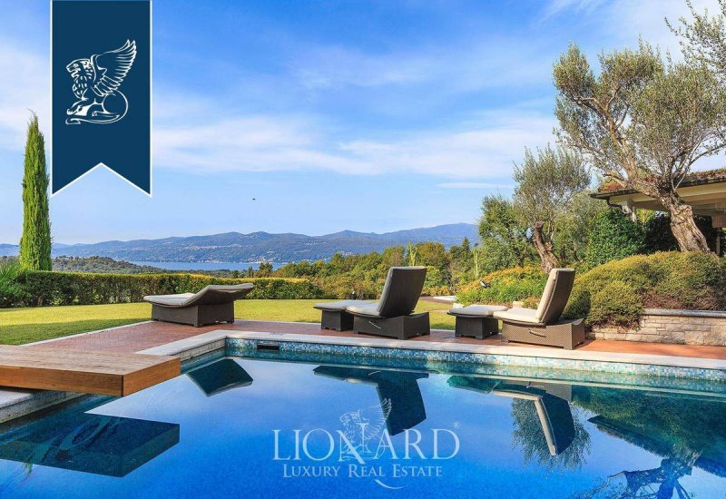 Вилла в Безоццо