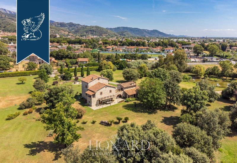 彼得拉桑塔别墅