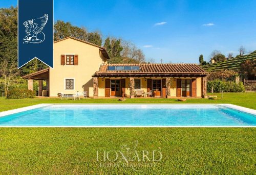 Villa in Lucca