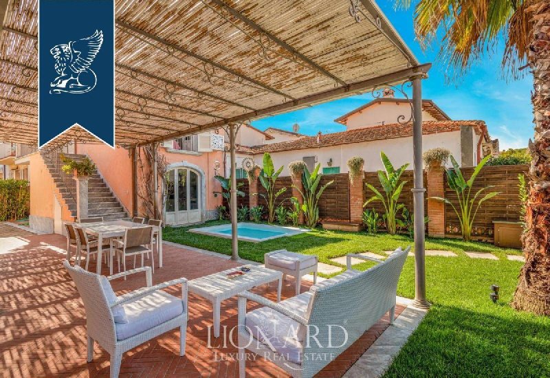 Villa in Forte dei Marmi