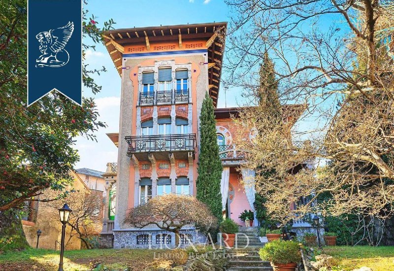 Moradia em Sesto Calende