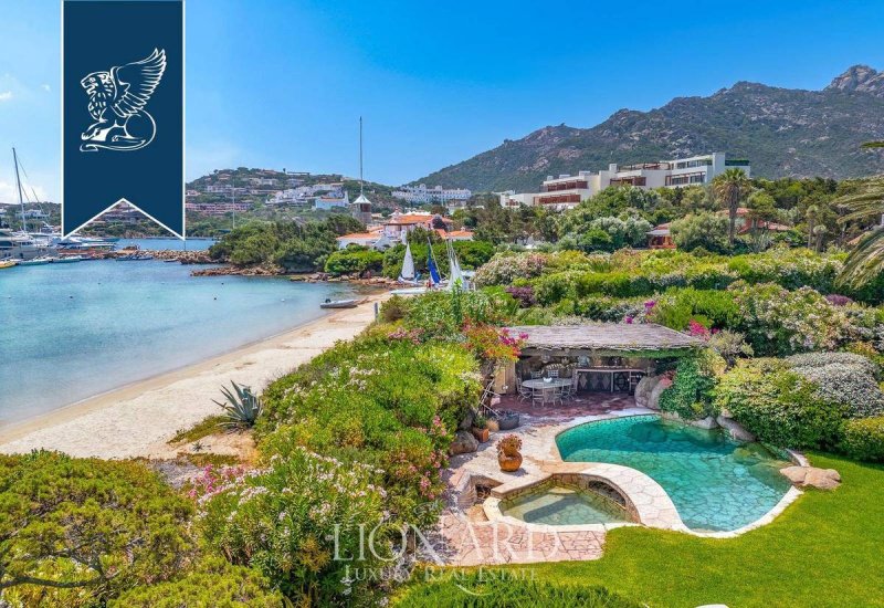 阿尔扎凯纳别墅