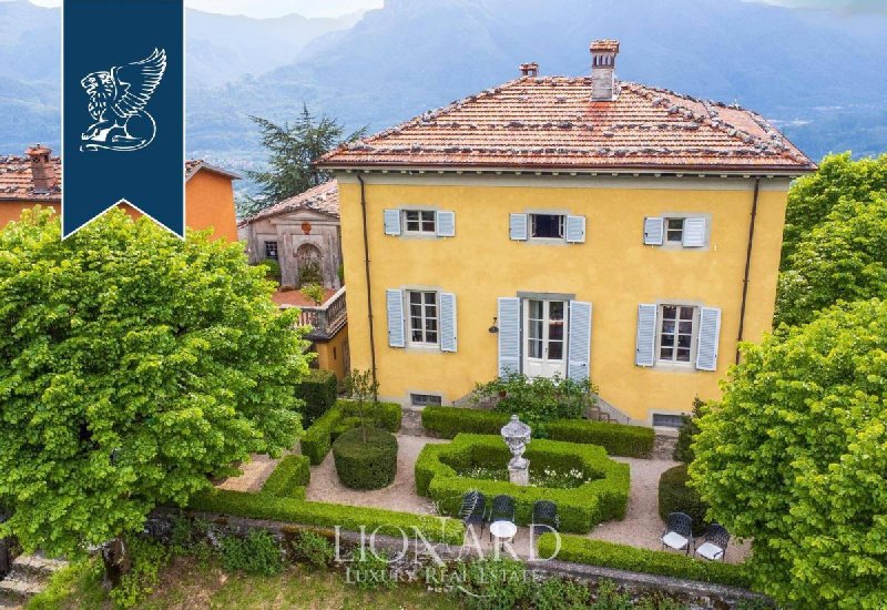 科雷利亚-安泰尔米内利别墅