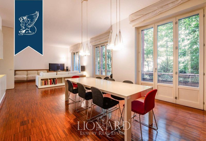 Apartamento em Milão