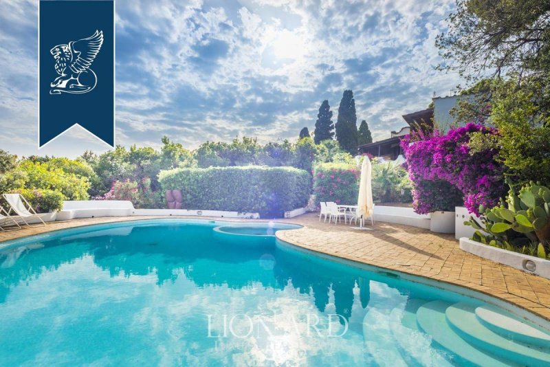 圣费利切-奇尔切奥别墅