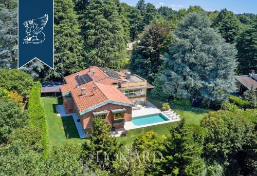 Villa in Carimate