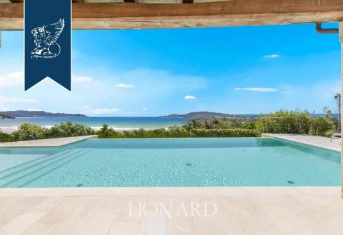 Moradia em San Teodoro