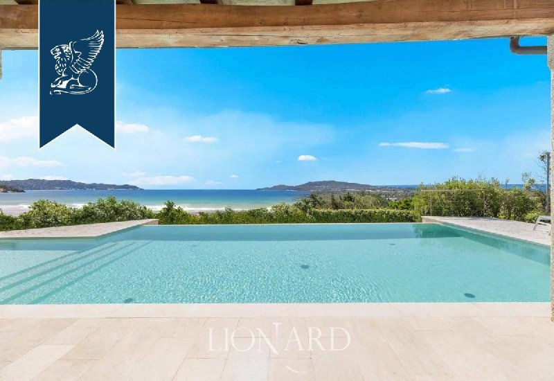 Moradia em San Teodoro