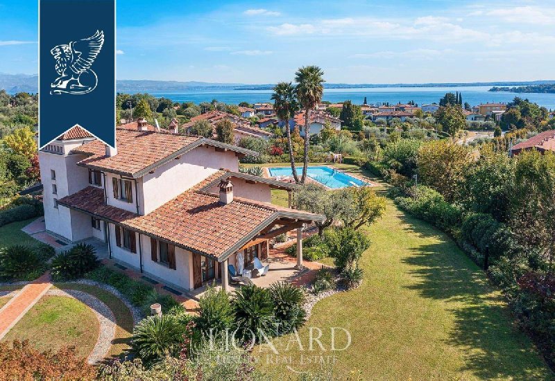 Villa i Padenghe sul Garda