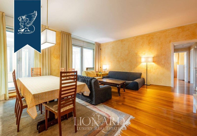 Apartamento em Milão