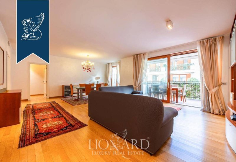 Apartamento em Milão