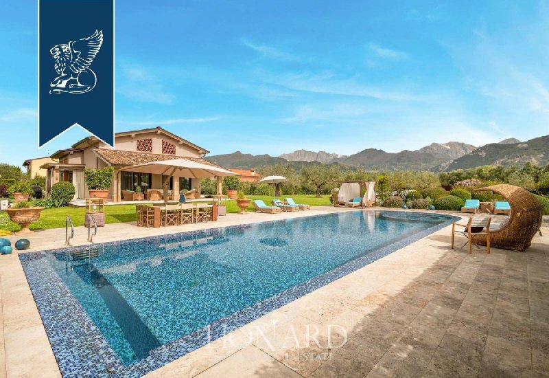 Villa in Pietrasanta