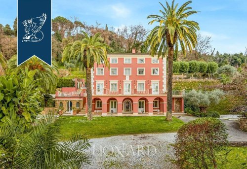 Villa en Massa