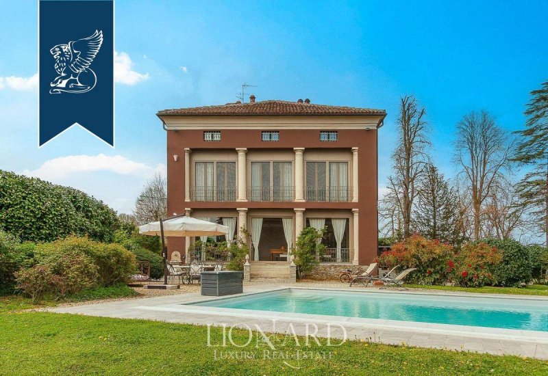 Villa in Melazzo