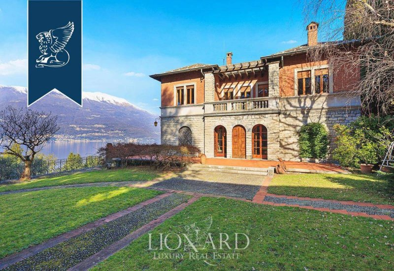 Villa en Bellano