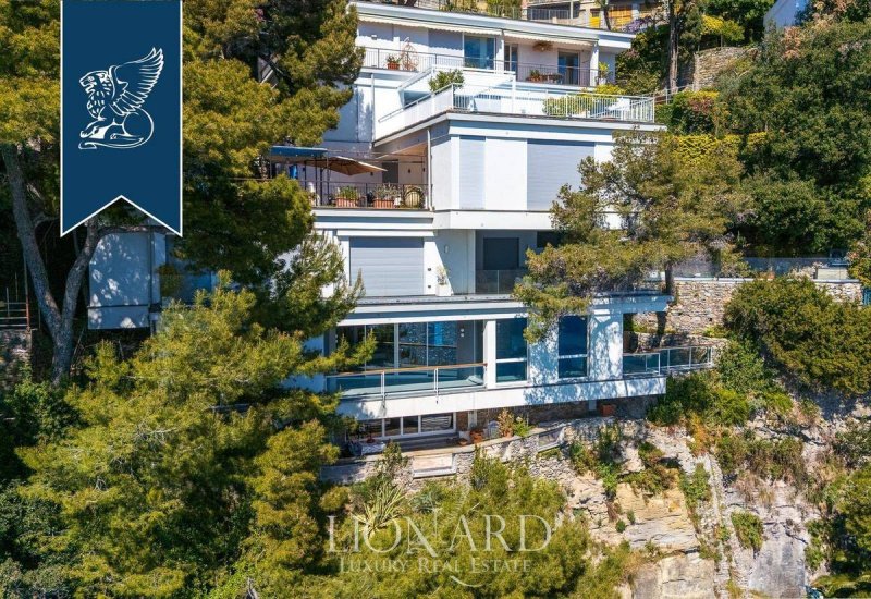 Apartment in Recco