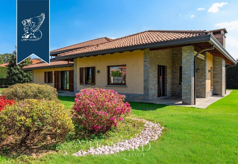 Villa a Lurago Marinone