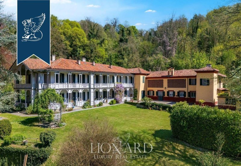 Villa in Turin