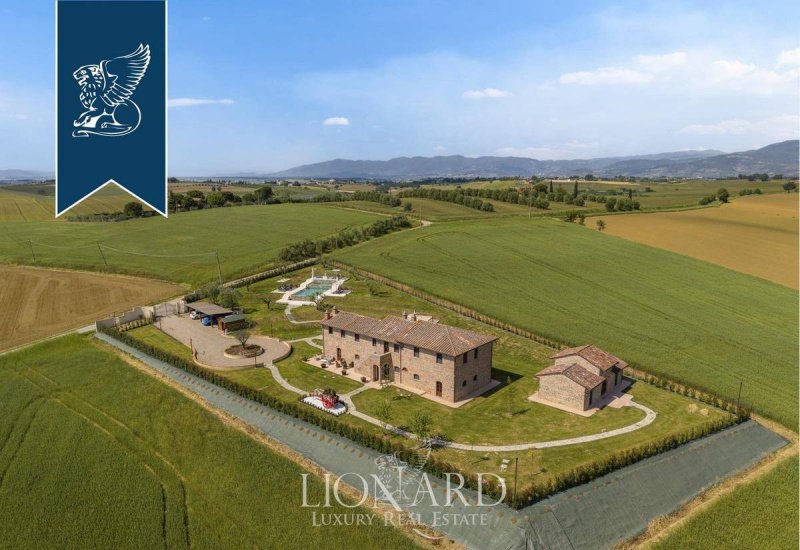 Klein huisje op het platteland in Foiano della Chiana