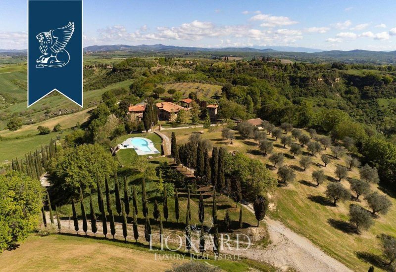 Villa en Asciano