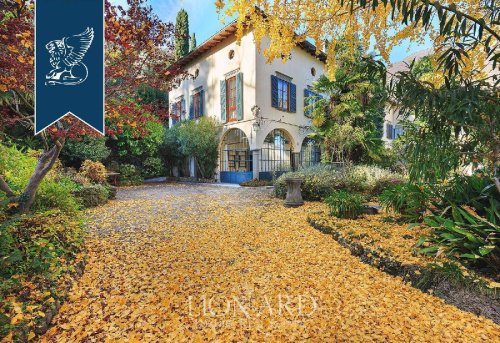 Villa in Tavernola Bergamasca