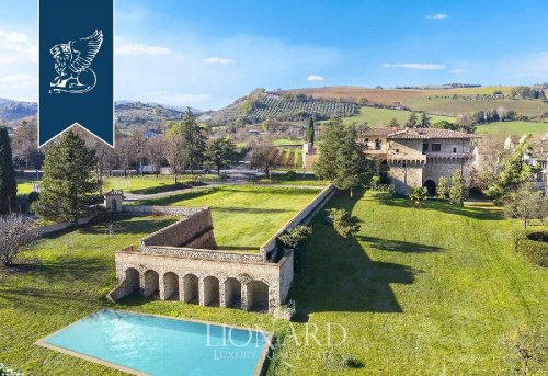 Château à Castrocaro Terme e Terra del Sole