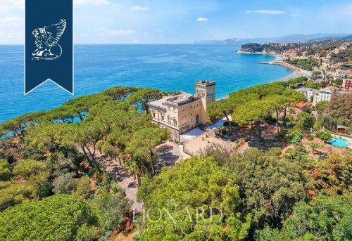Villa à Celle Ligure