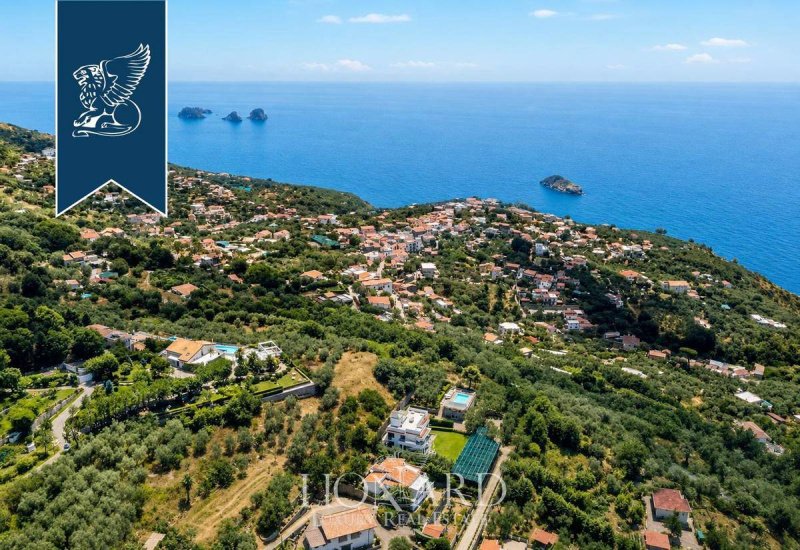 Villa in Massa Lubrense