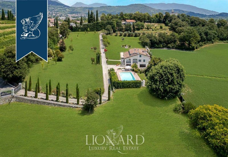 Villa à Gussago