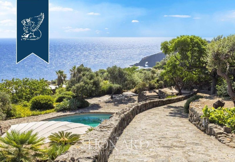 Villa in Pantelleria