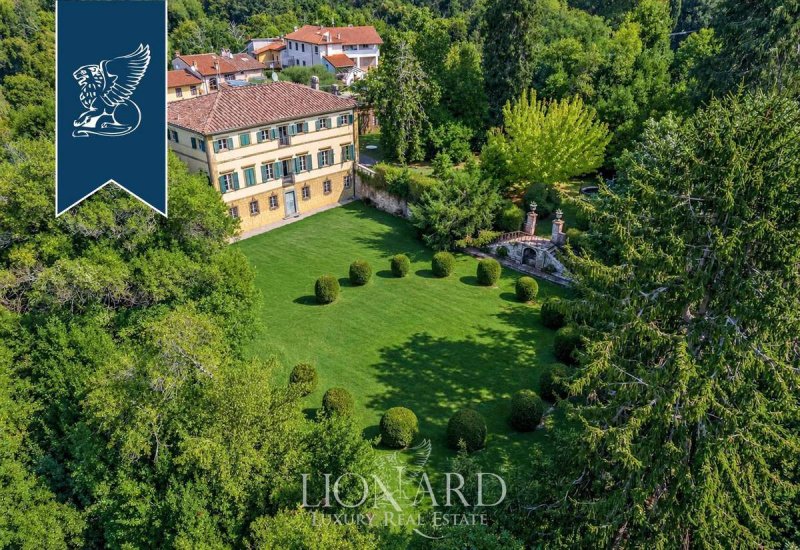 Villa à Camaiore