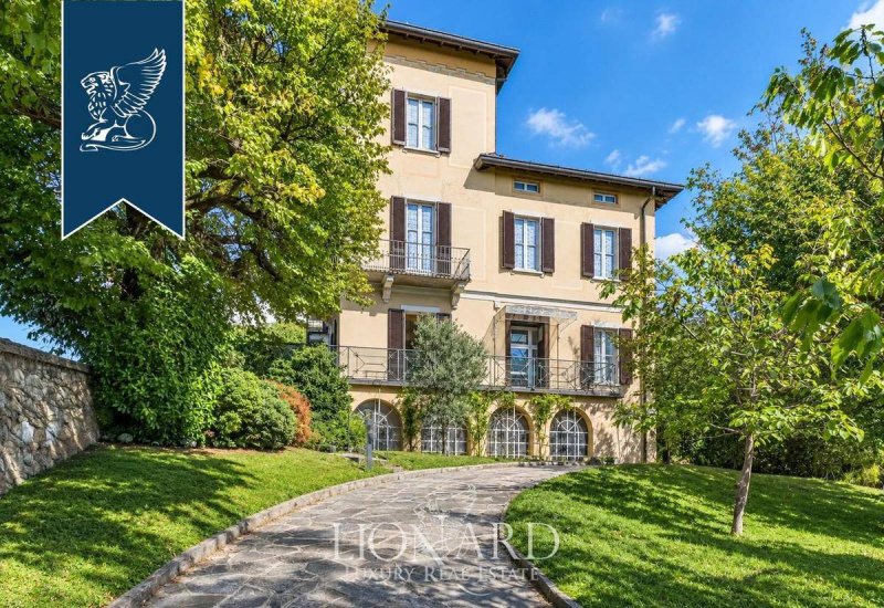 Villa à Brunate